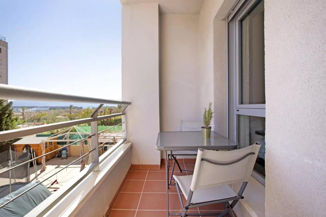 Malaga Campus Apartment Parking Included Exteriér fotografie