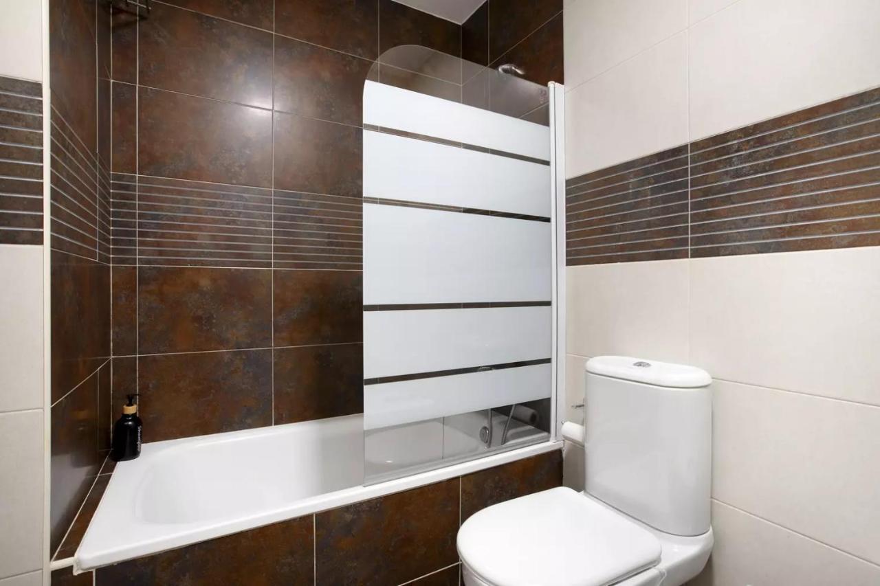 Malaga Campus Apartment Parking Included Exteriér fotografie